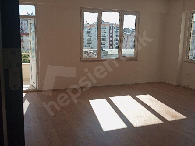 KUMLUCA MERKEZİNDE 3+1 LÜKS DAİRE - Görsel 27