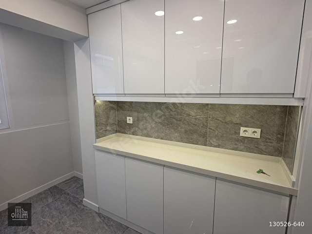 HATAY METRO CADDE İKİ BİNA MESAFEDE 3+1 130M2 2.KAT ARAKAT DAİRE - Görsel 11
