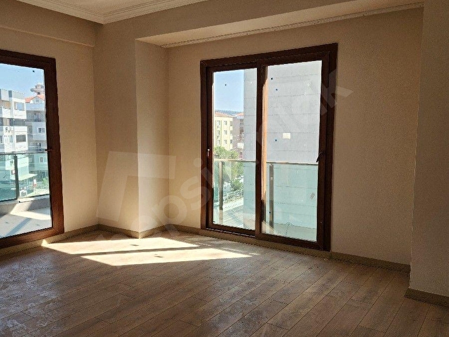 Muğla Milas Hayıtlı Mahallesinde Kiralık 4+1 Kiralık Daire - Görsel 11