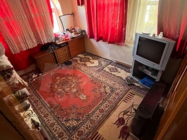 KONUT ER EMLAKTAN 2 KATLI SATILIK 480M2 ARSA İÇİNDE DAİRELER - Görsel 11