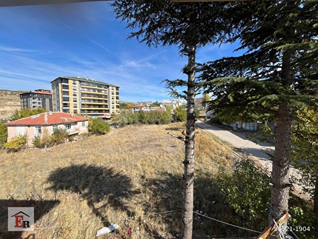 KONUT ER EMLAKTAN 2 KATLI SATILIK 480M2 ARSA İÇİNDE DAİRELER - Görsel 25