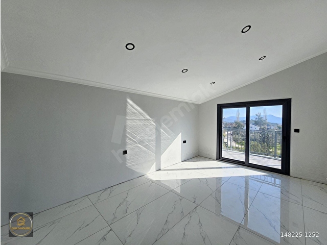 GoldHouse dan Satılık Kapanmaz Manzaralı, Havuzlu ve Geniş Bahçeli Lüks Villa - Görsel 23