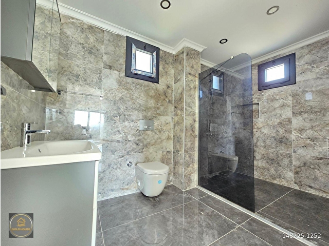 GoldHouse dan Satılık Kapanmaz Manzaralı, Havuzlu ve Geniş Bahçeli Lüks Villa - Görsel 12