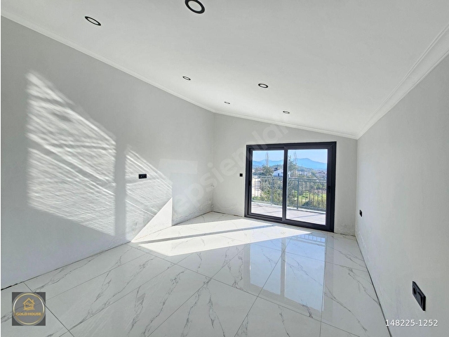 GoldHouse dan Satılık Kapanmaz Manzaralı, Havuzlu ve Geniş Bahçeli Lüks Villa - Görsel 22
