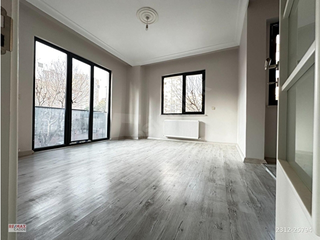 KADIKÖYÜN GÖZDESİ BOSTANCIDA YENİ 2+1 SATILIK DAİRE - Görsel 8