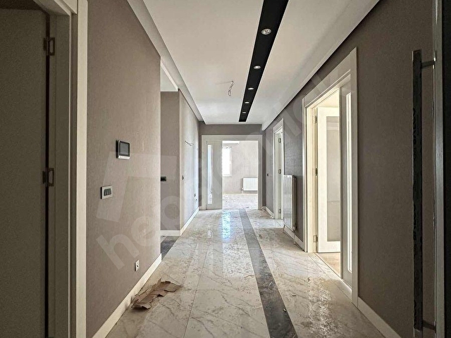 MÜCEVHER GAYRİMENKULDEN ULUS SİTESİDE SATILIK 5+1 DAİRE - Görsel 2