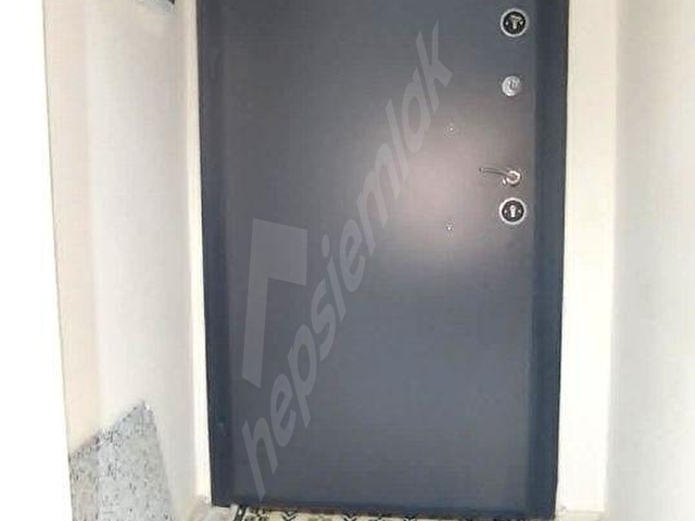 İLBADI MAHALLESİNDE 3 YILLIKI BİNADA 3. KAT 2+1/90 m2 YERDEN ISITMALI BALKONLU DAİRE 3.700.000 TL - Görsel 3