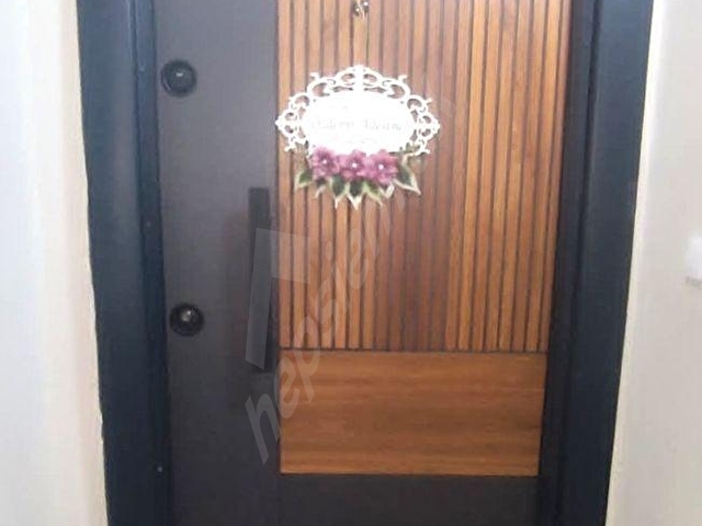 İLBADI MAHALLESİNDE 3 YILLIKI BİNADA 3. KAT 2+1/90 m2 YERDEN ISITMALI BALKONLU DAİRE 3.700.000 TL - Görsel 2