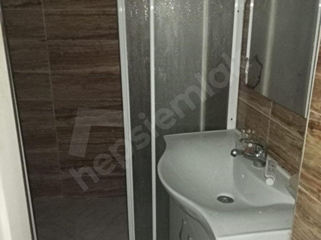 EMNİYETEVLERİNDE 45M2 1+1 METROYA 3DK. BAHÇE KATI - Görsel 11