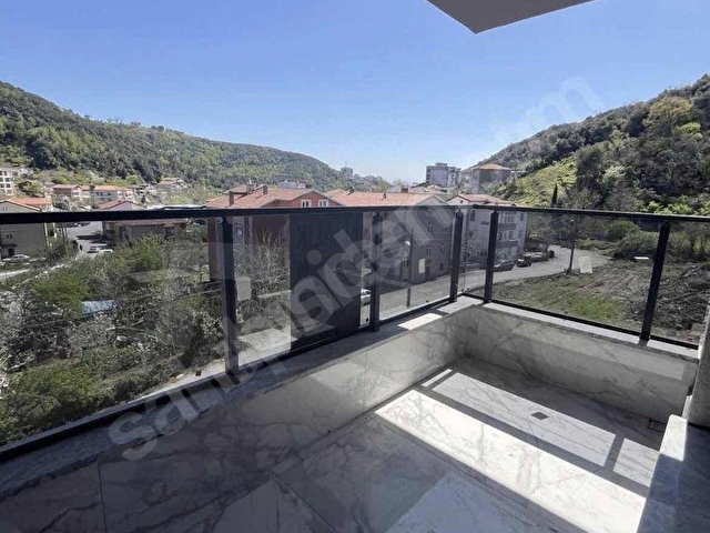 İPEK EMLAKTAN KIRMACIDA 1+1,ARA KAT SIFIR DAİRE - Görsel 3