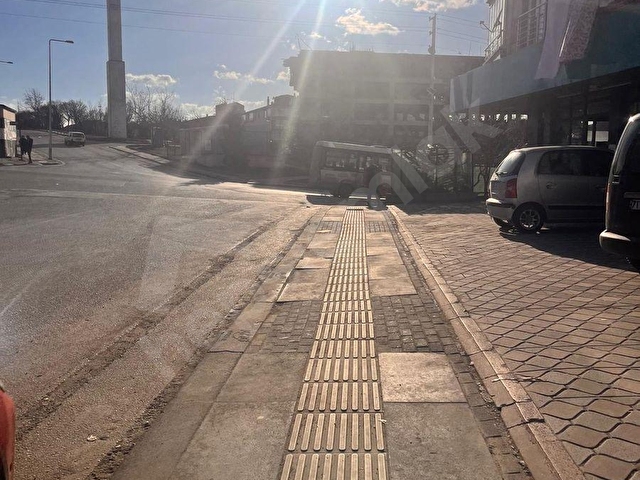 BEŞİKKAYA CADDE ÜSTÜ İSKANLI KOT 1 DE SATILIK 2/1 DAİRE - Görsel 14