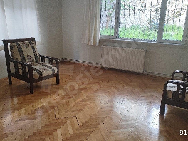cebecide 3+1 bahçe katı içi yapılı - Görsel 9