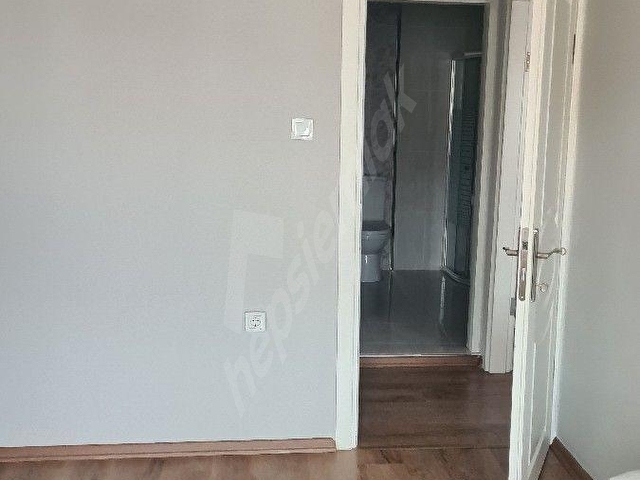 M.Akif Ersoy Anadolu Lisesi yakınında kiralık 3+1 - Görsel 9