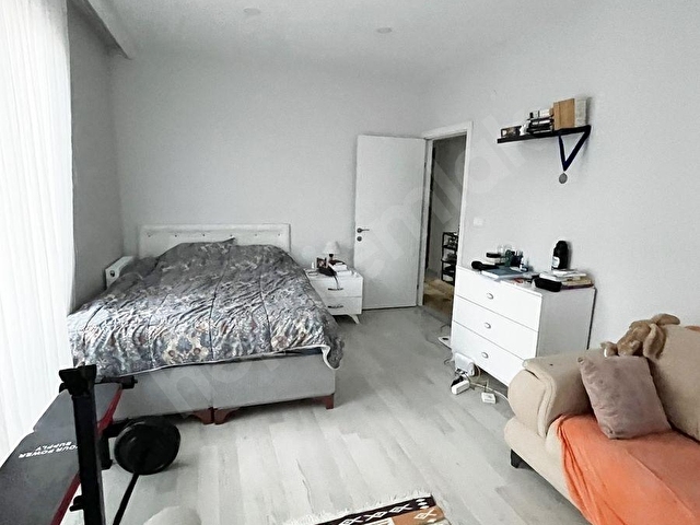 EVCİDEN İSKANLI BİNADA DENİZ MANZARALI DUBLEKS DAİRE - Görsel 3