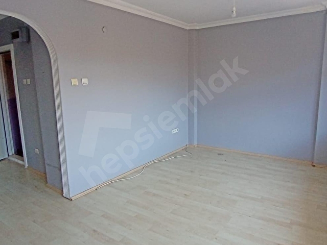 YÜKSEL ÖNDER | Akaretlerde 1+1 Çift Cepheli Satılık Daire - Görsel 3
