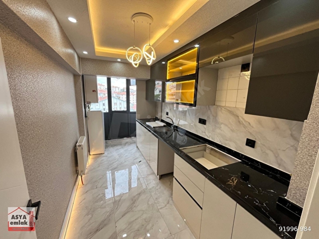 Y. EMRE CAD. ÜZERİ LÜX YAPILI SALONA 1 ODA BAĞIMLI SATILIK DAİRE - Görsel 7