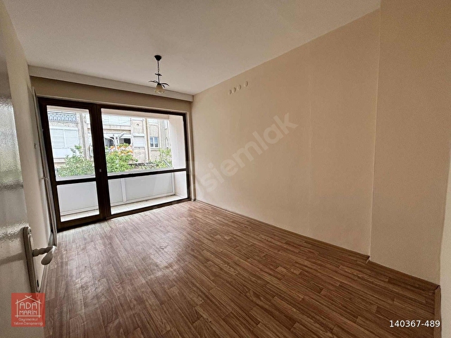 Denize 300m yakınlıkta devamlı kiralık 2+1daire - Görsel 15