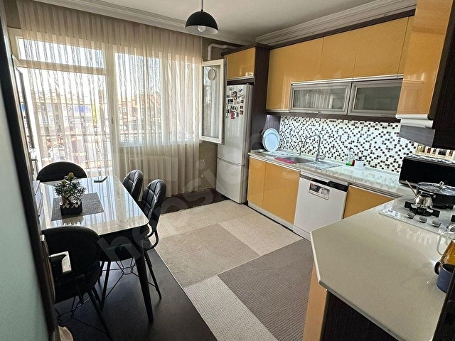 SALİHLİ KURTULUŞ MAH.SATILIK 2+1 GENİŞ FIRSAT DAİRE - Görsel 4