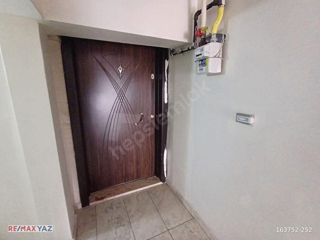 REMAX YAZDAN PLEVNE MAH.EŞYALI ASMA KAT 1+1 SATILIK DAİRE - Görsel 4