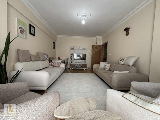 NOVEXTEN MERKEZİ KONUMDA SATILIK 2+1 DAİRE