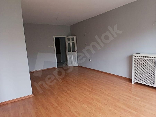 A.AYRANCI GÜLERYÜZ SOKAKTA ÖN CEPHE 4.KAT 3+1 MERKEZİ PAY ÖLÇERLİ AİDAT UYGUN - Görsel 15