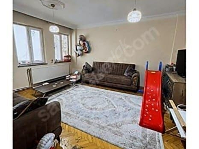 ELİT EMLAKTAN 100. YIL MERKEZDE BAKIMLI SATILIK 3+1 DAİRE - Görsel 4
