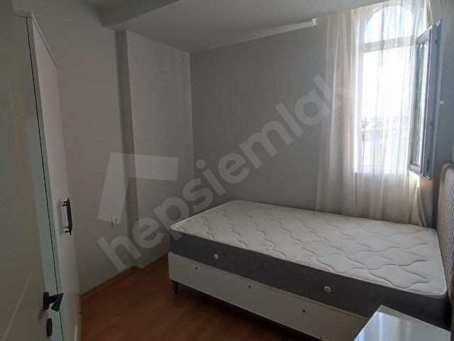 Güvenlikli Binada Cadde Cepheli 1+1 Kiralık - Görsel 5