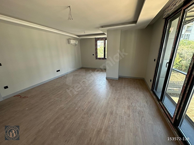 ALTUNİZADEDE SİTE İÇİNDE 3+2 160 M2 SATILIK DUBLEKS DAİRE - Görsel 23