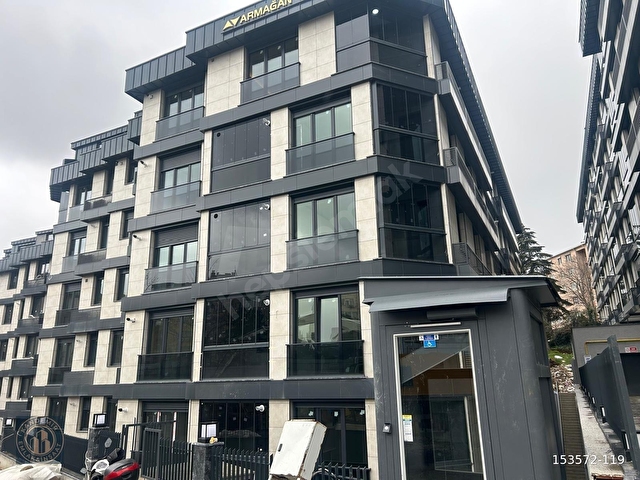 ALTUNİZADEDE SİTE İÇİNDE 3+2 160 M2 SATILIK DUBLEKS DAİRE - Görsel 2