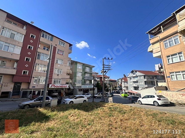 GÖLCÜK de Kiralık 2+1 Ara kat daire ( Merkez e şok yakın ) - Görsel 3