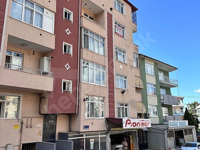 GÖLCÜK de Kiralık 2+1 Ara kat daire ( Merkez e şok yakın ) - Görsel 2