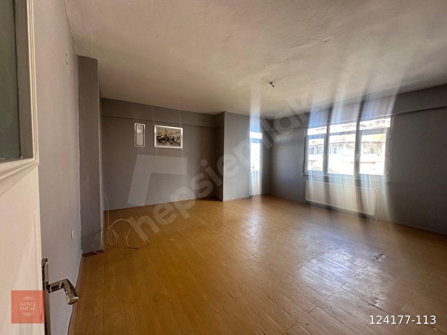 GÖLCÜK de Kiralık 2+1 Ara kat daire ( Merkez e şok yakın ) - Görsel 9