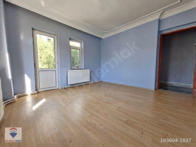 REMAX MAVİ MURAT OCAKTAR DAN MUHSİN YAZICIOĞLU BULVAR. KİRALIK