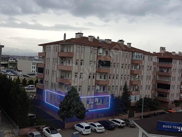 REMAX MAVİ MURAT OCAKTAR DAN MUHSİN YAZICIOĞLU BULVAR. KİRALIK - Görsel 12
