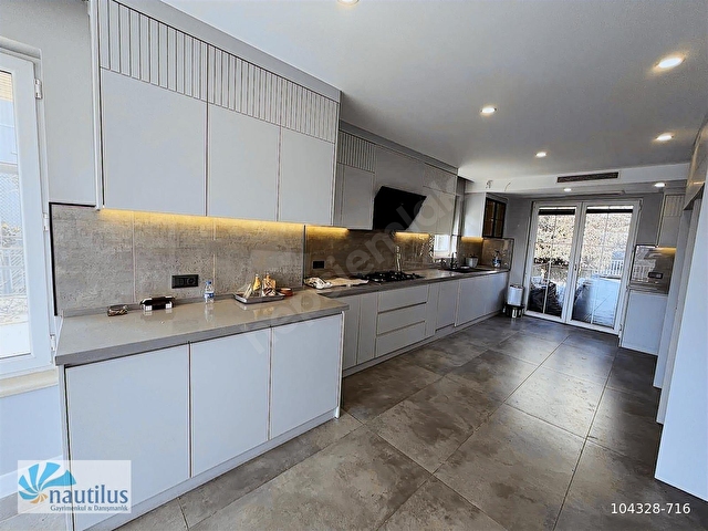 Estonşehir 3 Mimar Tadilatlı Tam müstakil Villa