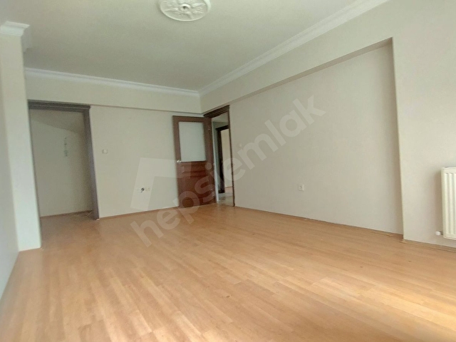 Ankara Etimesgut Suvari Mah satılık 5+1 asansörlü teras daire - Görsel 4