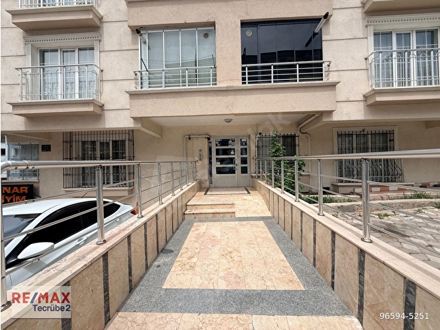 SANCAKTEPE ANA CADDEDE YAPILI SATILIK 3+1 DAİRE - Görsel 6