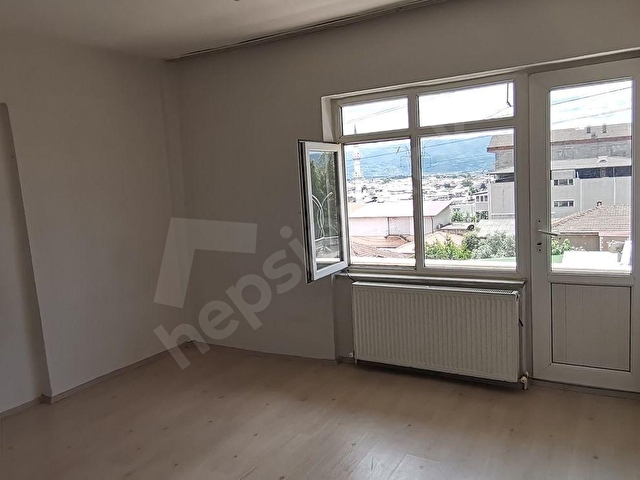 SAKARYA ERENLER YEŞİLTEPEDE KİRALIK 2+1 DAİRE - Görsel 4
