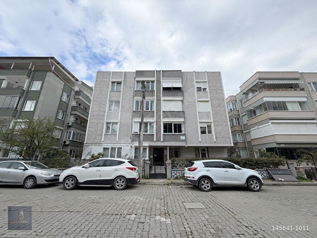 ▀GÜÇTEN ALTINKUMDA AYRI MUTFAKLI DENİZE YAKIN ARA KAT 2+1 DAİRE - Görsel 2
