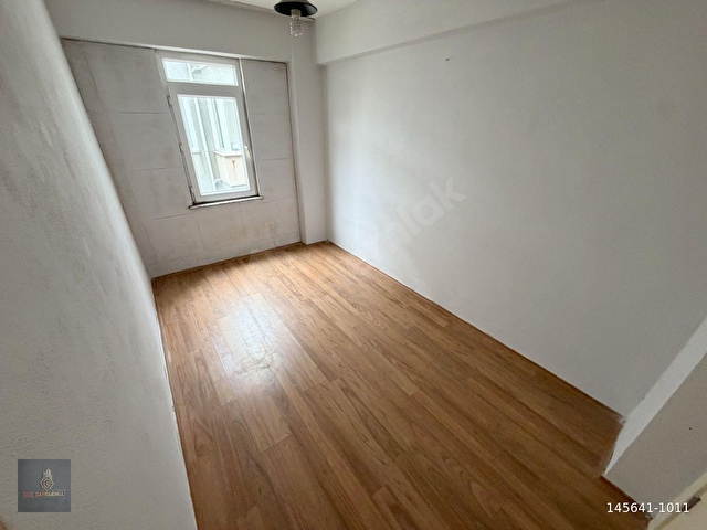 ▀GÜÇTEN ALTINKUMDA AYRI MUTFAKLI DENİZE YAKIN ARA KAT 2+1 DAİRE - Görsel 14