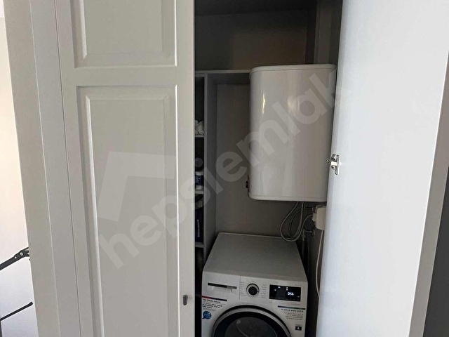KUŞADASI GÜZELÇAMLI MÜSTAKİL ÖZEL HAVUZLU 4+1 GENİŞ VİLLA - Görsel 30
