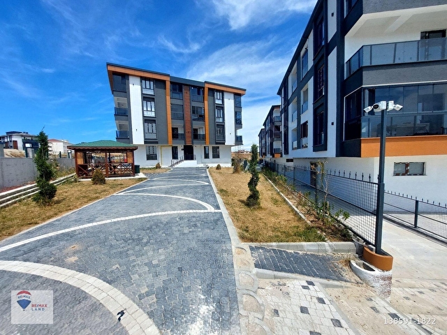 RUMELİ MAH. 5 BLOKLU SİTEDE HAVUZ CEPHELİ 2+1 FIRSAT DAİRE - Görsel 23