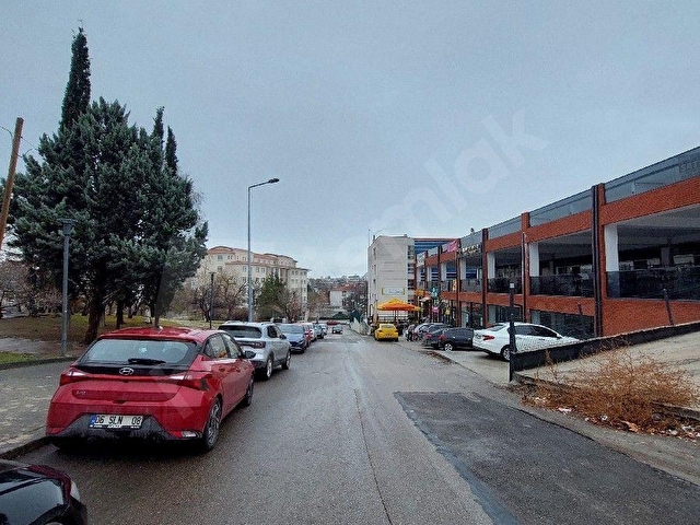 ÖĞRETMEN EMLAKTAN BATIPORT AVMDE 30 M2 KİRALIK DÜKKAN - Görsel 27