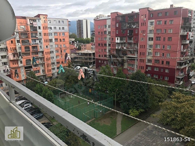GÜRCİSTAN  BATUMDA MERKEZİ KONUMDA KİRACILI  SATILIK 2+1 DAİRE - YATIRIMA UYGUN