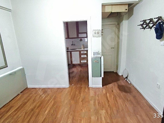 Çengelköy merkezde 2+1 bahçe kullanımlı satılık daire - Görsel 14