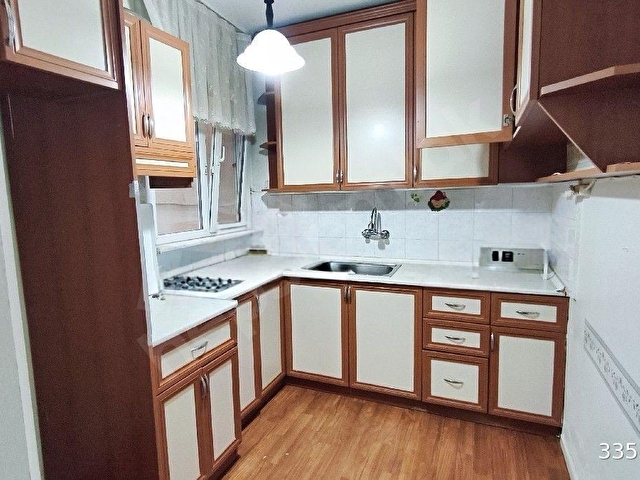 Çengelköy merkezde 2+1 bahçe kullanımlı satılık daire - Görsel 15