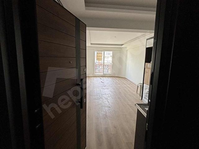 CY GAYRİMENKULDEN KİRALIK 1+1 LÜX DAİRE KONUM AVANTAJLI