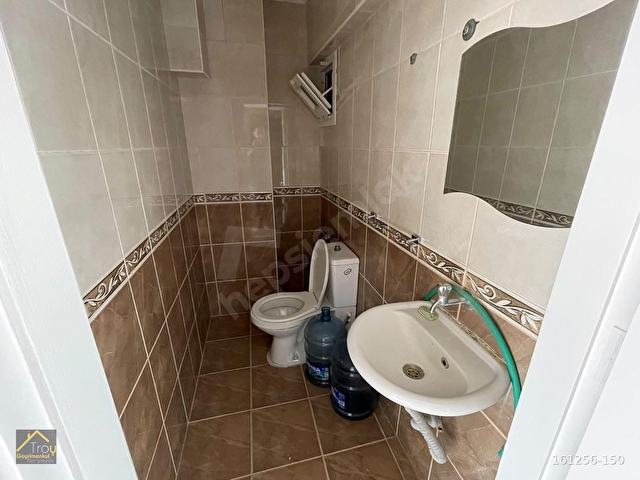 Balçova Merkezde 3+1 Kapalı Mutfak Balkonlu Kiralık Daire - Görsel 27