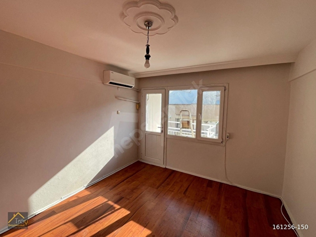 Balçova Merkezde 3+1 Kapalı Mutfak Balkonlu Kiralık Daire - Görsel 11