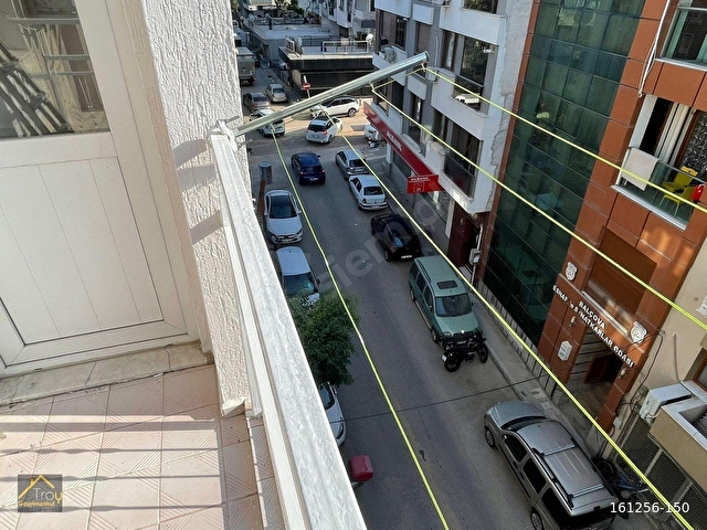Balçova Merkezde 3+1 Kapalı Mutfak Balkonlu Kiralık Daire - Görsel 25